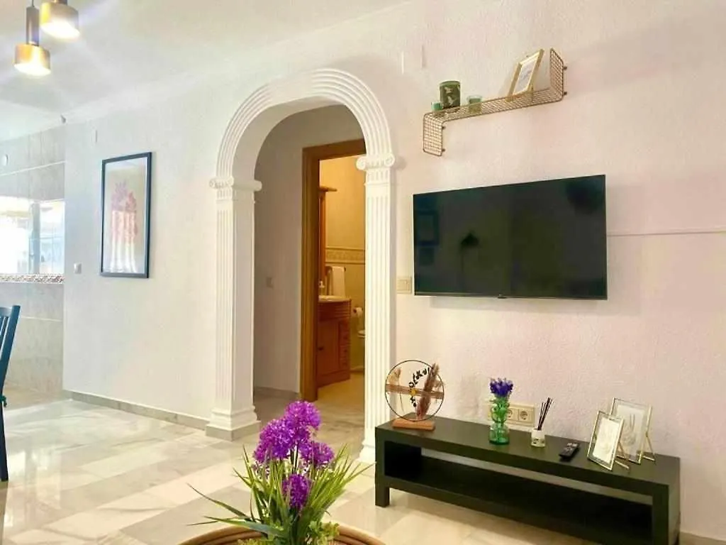Chez Juan By Solymar Holiday Torre Del Mar Spain