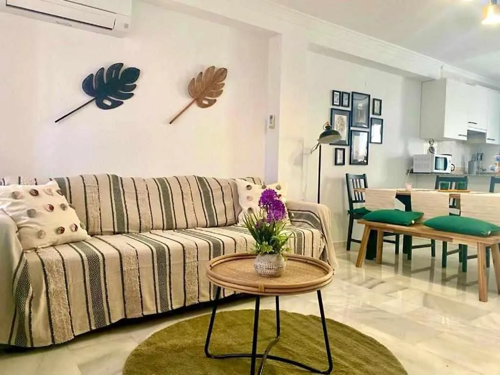 Chez Juan By Solymar Holiday Torre Del Mar Spain